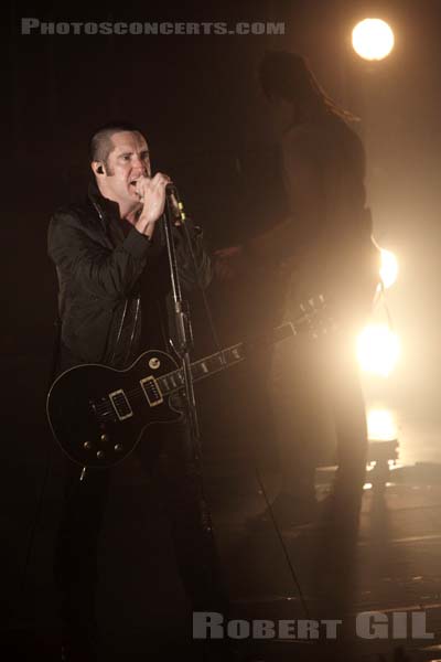 NINE INCH NAILS - 2009-07-31 - PAREDES DE COURA (Portugal) - Praia do Tabuao - 